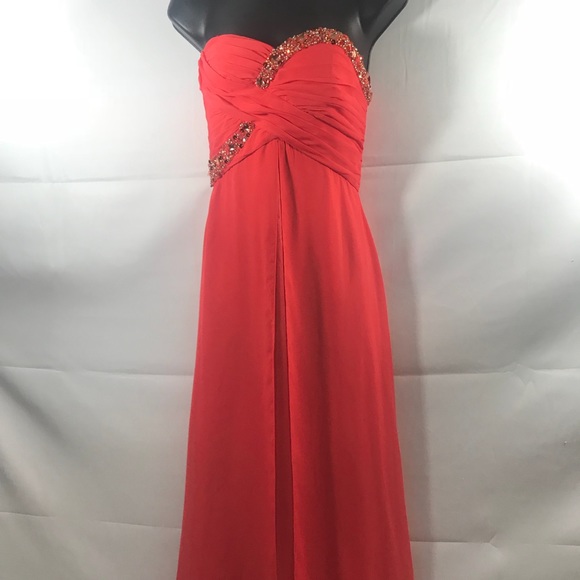 Adrianna Papell Dresses & Skirts - Adrianna Papell Strapless Beaded Evening Dress